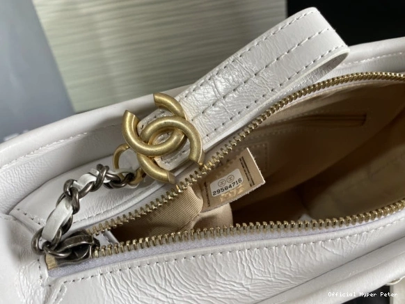 HyperPeter GABRIELLE CHANEL 0714